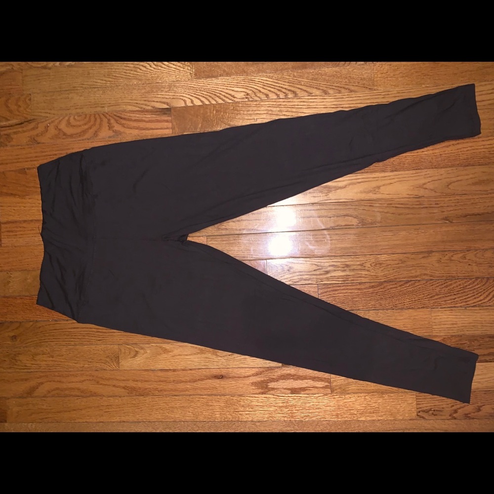 High waisted leggings